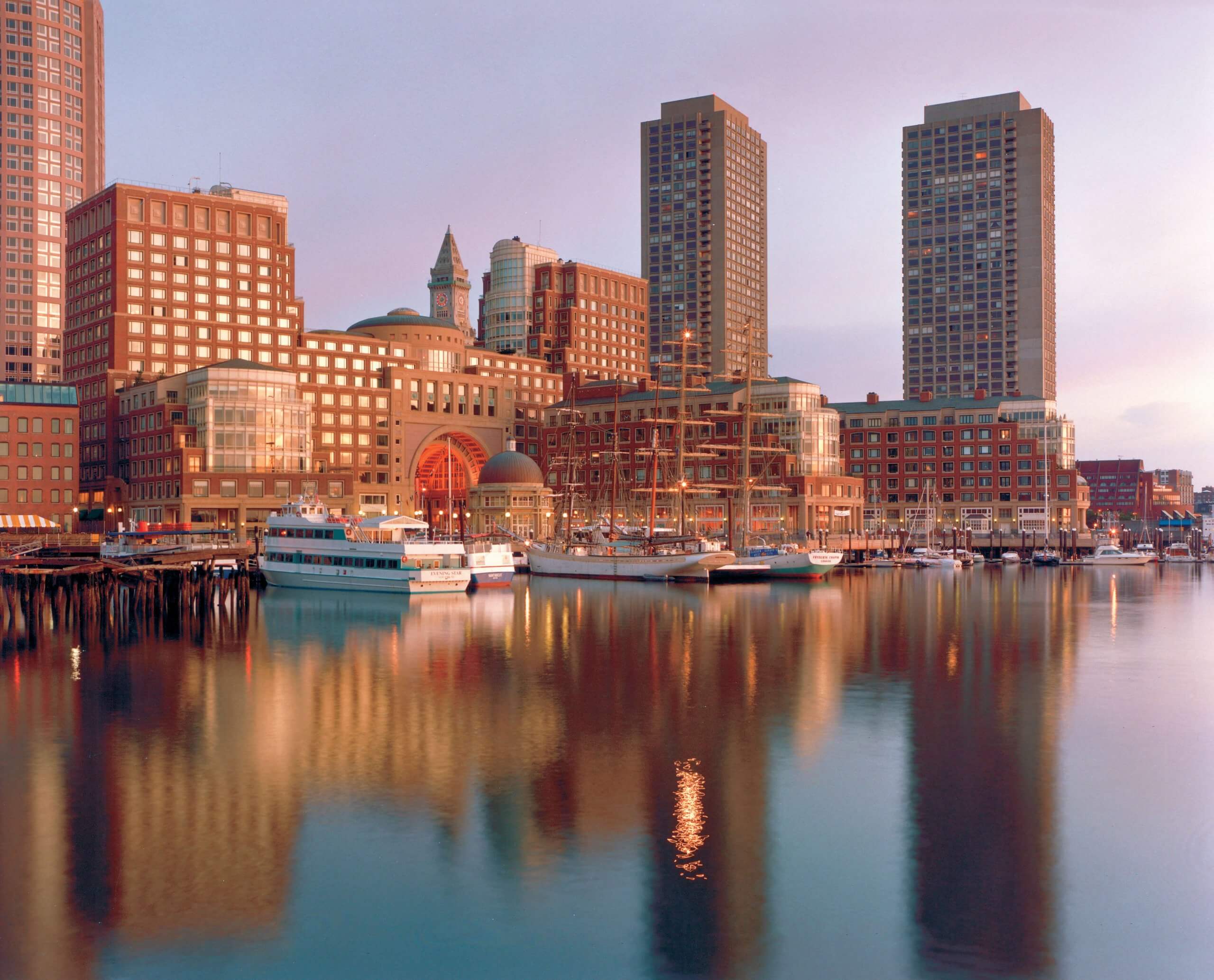 hotels near boston harbor cruises