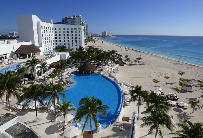 Le Blanc Cancun luxury all-inclusive