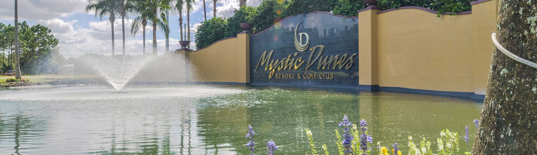 Budget and family friendly Mystic Dunes Resort & Golf Club near Walt Disney World.