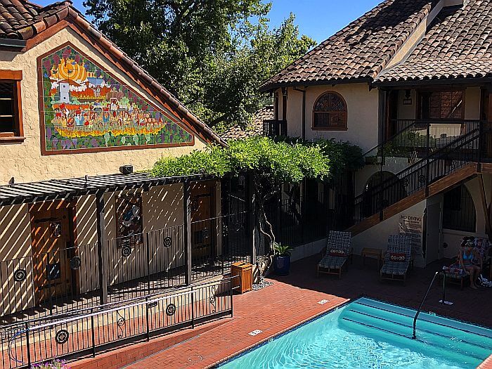 Pool at Rancho Caymus Inn