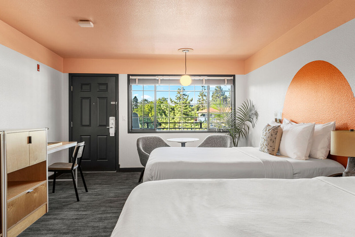 The Sandman Santa Rosa Wine Country accommodations