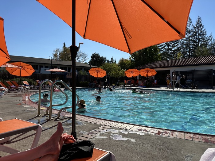 The Sandman Santa Rosa Wine Country swimming pool