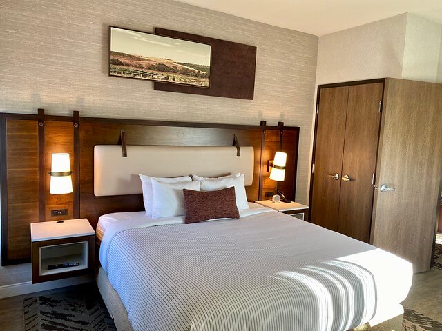 Parlor suite king room at Cambria Hotel Napa Valley is clean and sleek in design. 
