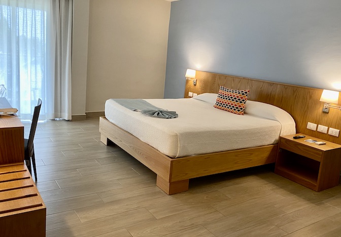 The Coral Costa Caribe guest rooms are generous in size.