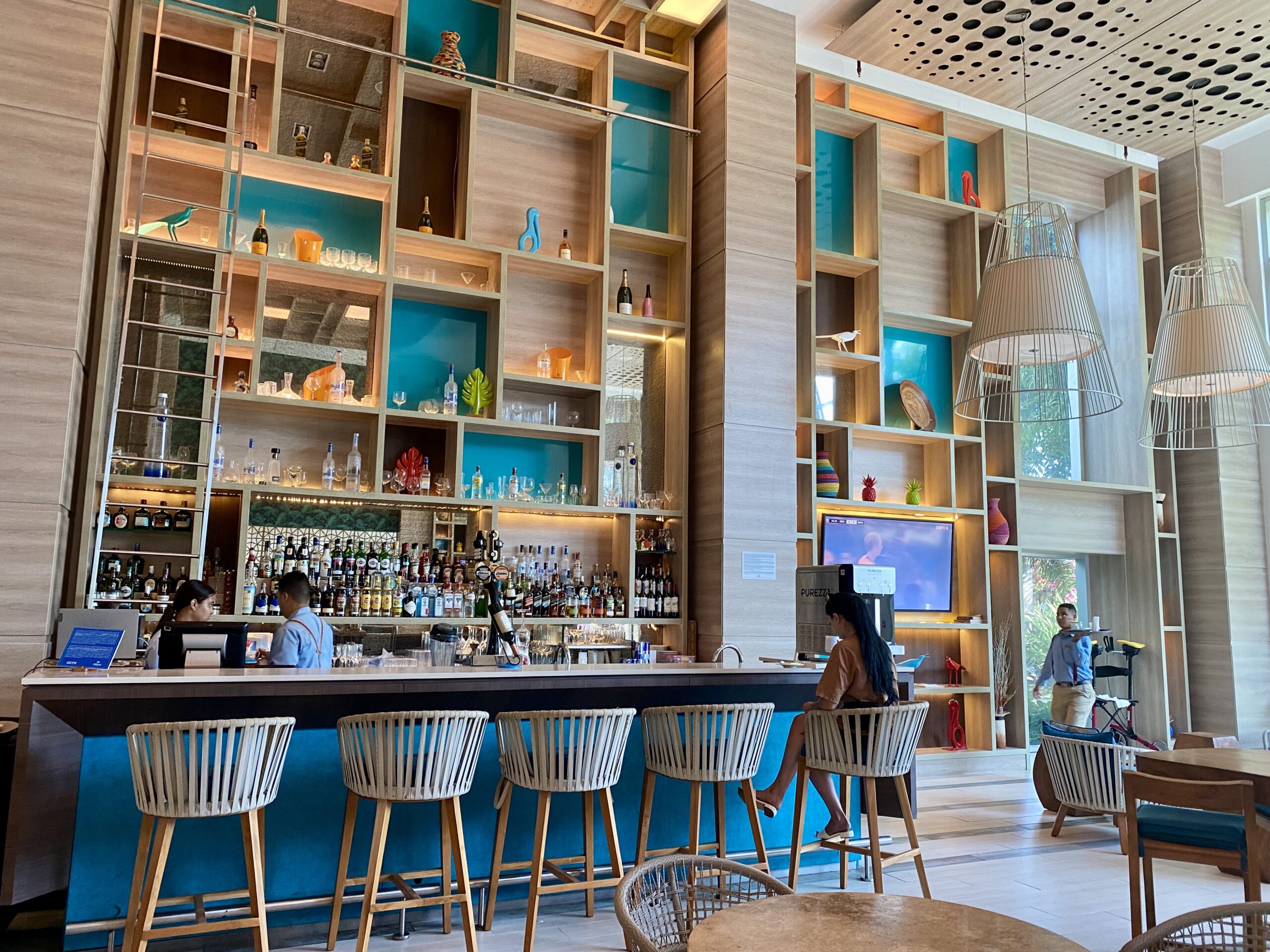 The lobby bar is bright and cheerful at Hilton Cartagena.