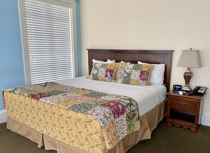 Bedroom at the Lakeside Inn.