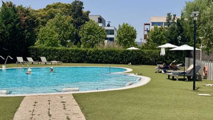 BAH Barcelona Airport Hotel - pool