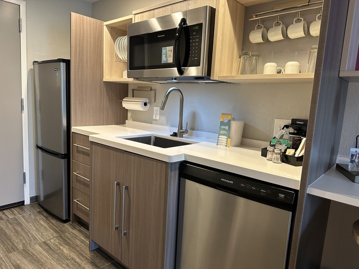 A kitchen area